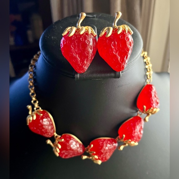 Jewelry - Red Strawberry Choker & Earrings
